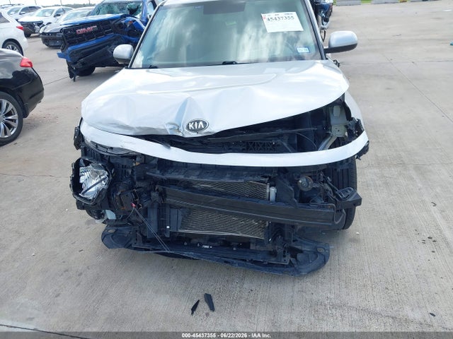 KIA SOUL LX 2020 KNDJ23AU7L7072858 Image 6