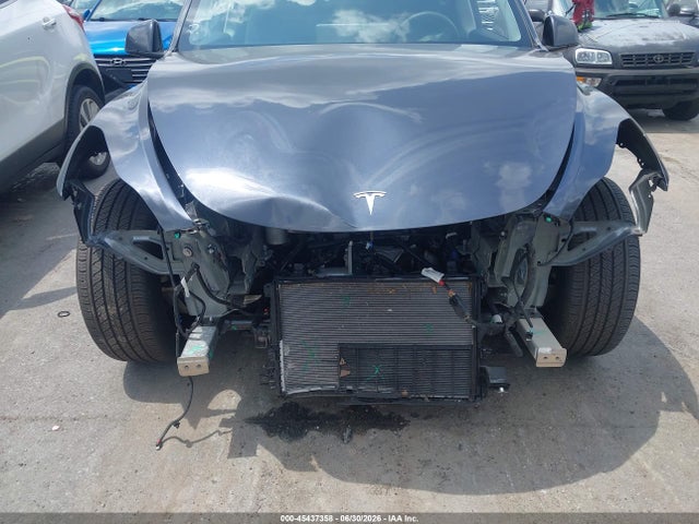 Продажа на аукционе авто 2025 Tesla Model Y Long Range Dual Motor All-wheel Drive, vin: 7SAYGDEE1SA337520, номер лота: 45437358