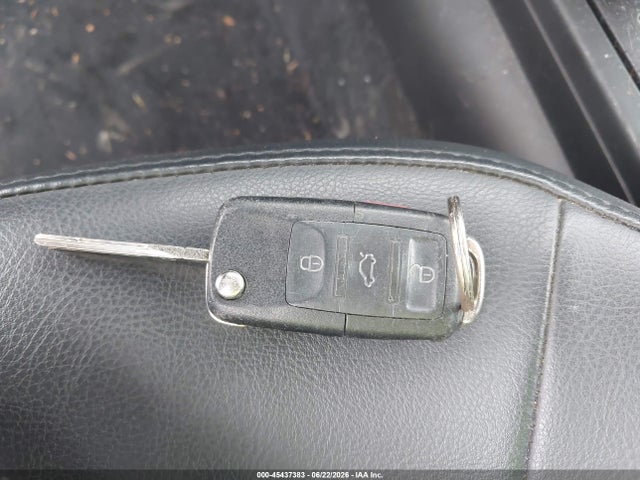 45437383 :رقم المزاد ، 3VWPW31C97M513789 vin ، 2007 Volkswagen New Beetle 2.5 مزاد بيع