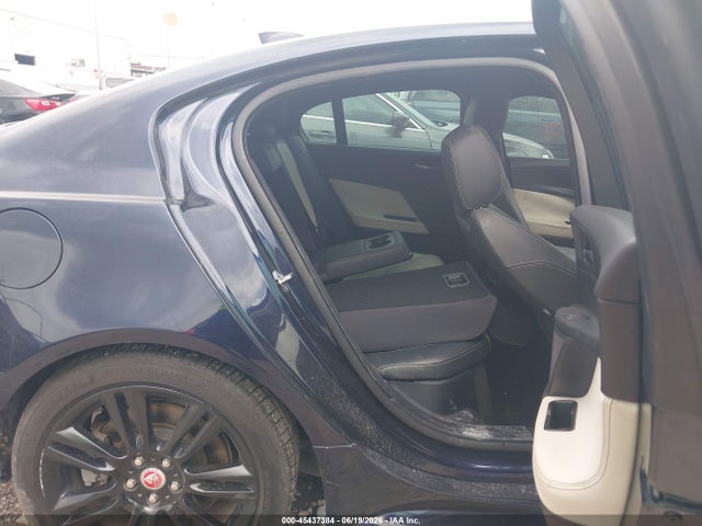 Продажа на аукционе авто 2017 Jaguar Xe 20d R-sport, vin: SAJAL4BN8HA945149, номер лота: 45437384