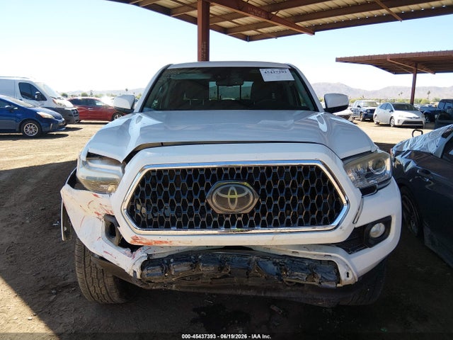 3TMAZ5CN8JM060525 Toyota Tacoma Sr5 V6