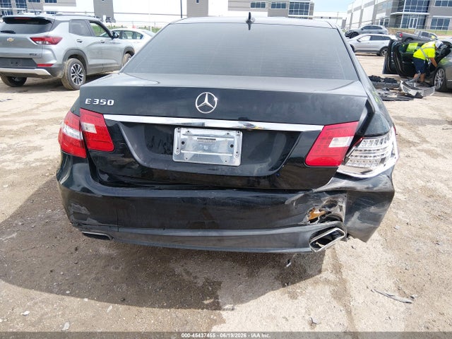 2010 Mercedes-benz E 350 მანქანა იყიდება აუქციონზე, vin: WDDHF5GB9AA019833, აუქციონის ნომერი: 45437455