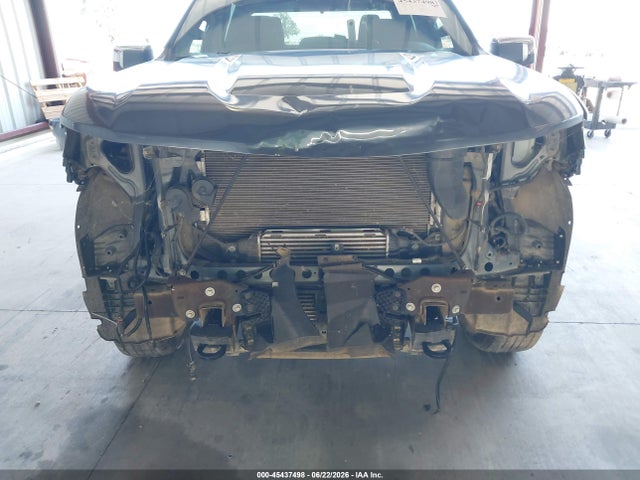 3GCPYDEK5LG236054 Chevrolet Silverado 1500 4wd Short Bed Lt