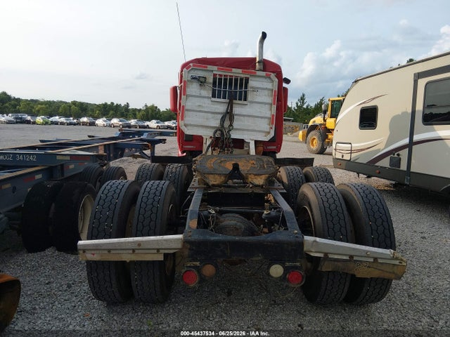 45437534 :رقم المزاد ، 1XPBDP8X6FD270342 vin ، 2015 Peterbilt 579 مزاد بيع