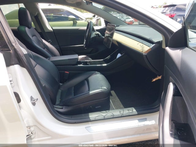 Tesla Model 3 Long Range/mid Range/standard Range/standard Range Plus 2019 5YJ3E1EAXKF345000 Image 5