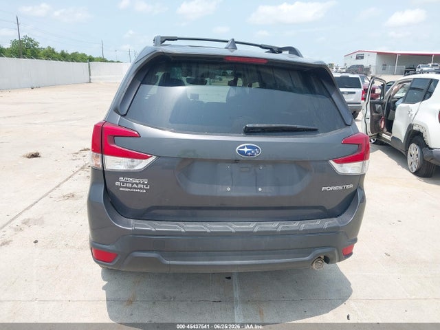 45437541 :رقم المزاد ، JF2SKASC8MH589310 vin ، 2021 Subaru Forester Limited مزاد بيع