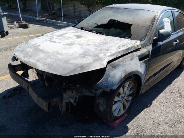 2018 Kia Optima S მანქანა იყიდება აუქციონზე, vin: 5XXGT4L30JG201027, აუქციონის ნომერი: 45437547
