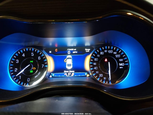 Продаж на аукціоні авто 2015 Chrysler 200 C, vin: 1C3CCCEGXFN664883, номер лоту: 45437558