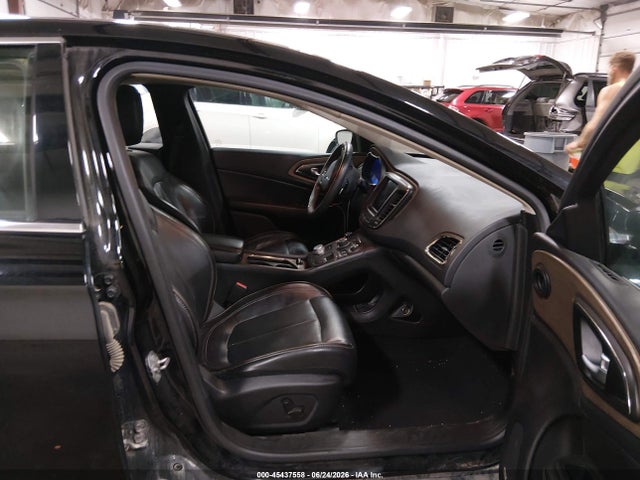 Продаж на аукціоні авто 2015 Chrysler 200 C, vin: 1C3CCCEGXFN664883, номер лоту: 45437558