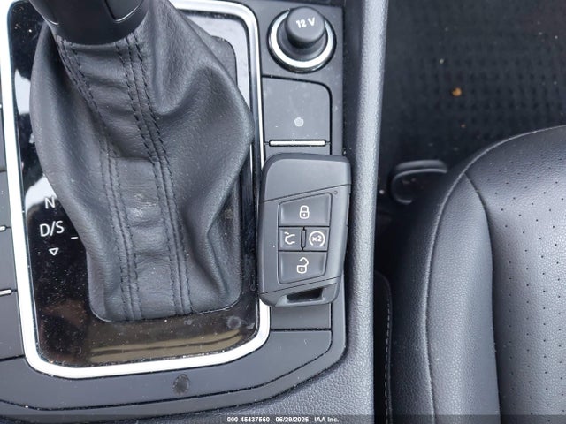 Aukcja sprzedaży 2020 Volkswagen Jetta 1.4t R-line/1.4t S/1.4t Se, vin: 3VWC57BUXLM088318, numer aukcji: 45437560