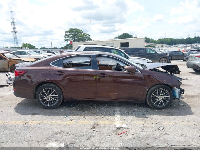 45437580 :رقم المزاد ، 58ABK1GG5HU051398 vin ، 2017 Lexus Es 350 مزاد بيع