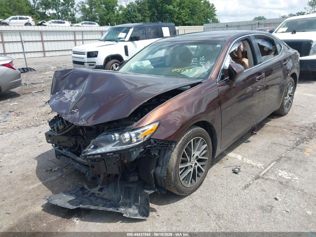45437580 :رقم المزاد ، 58ABK1GG5HU051398 vin ، 2017 Lexus Es 350 مزاد بيع