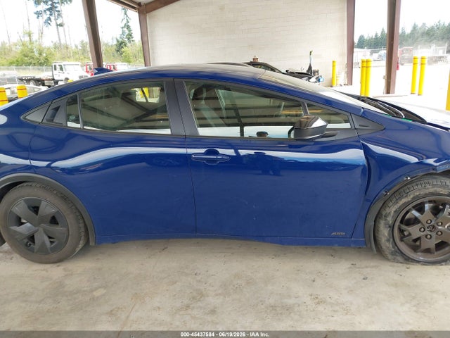 Toyota Prius Le Awd-e 2024 JTDADABU1R3021935 Image 13