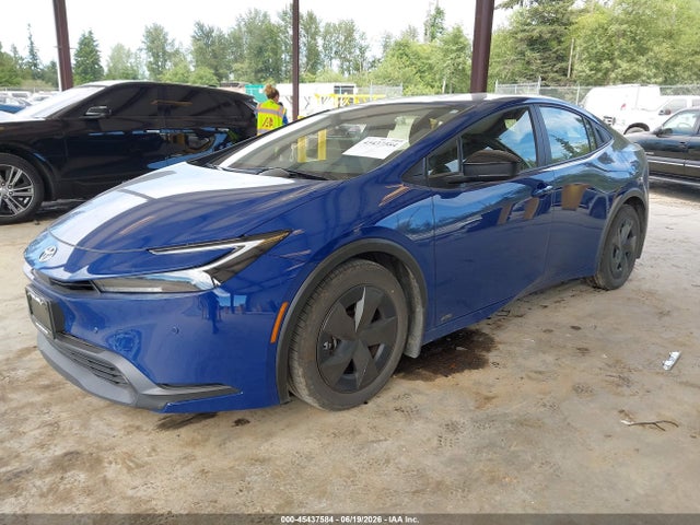 Toyota Prius Le Awd-e 2024 JTDADABU1R3021935 Image 2