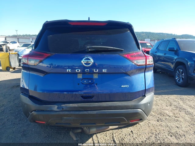 JN8AT3AB0MW206147 Nissan Rogue S Intelligent Awd