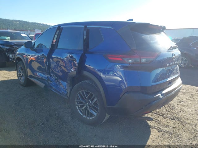 JN8AT3AB0MW206147 Nissan Rogue S Intelligent Awd