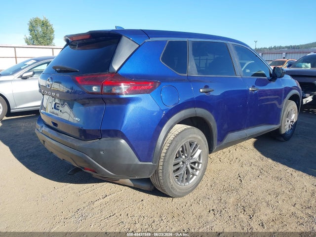 JN8AT3AB0MW206147 Nissan Rogue S Intelligent Awd