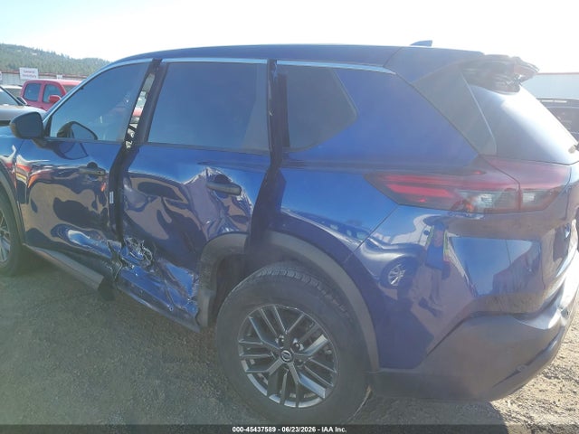 JN8AT3AB0MW206147 Nissan Rogue S Intelligent Awd