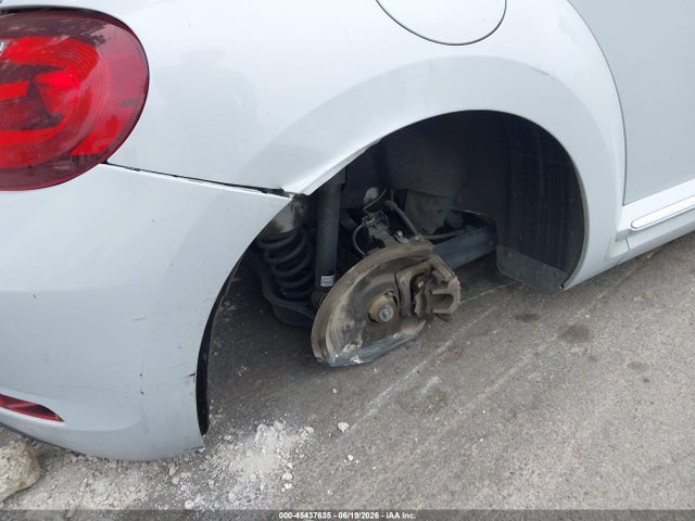 Продаж на аукціоні авто 2018 Volkswagen Beetle, vin: 3VW5DAAT2JM518115, номер лоту: 45437635