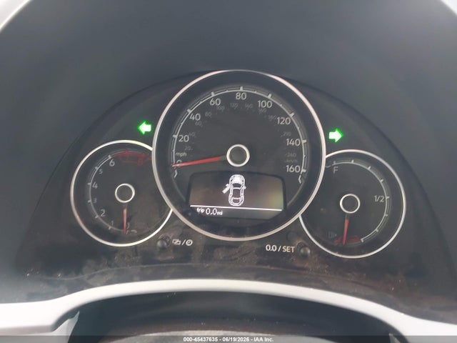 Продаж на аукціоні авто 2018 Volkswagen Beetle, vin: 3VW5DAAT2JM518115, номер лоту: 45437635