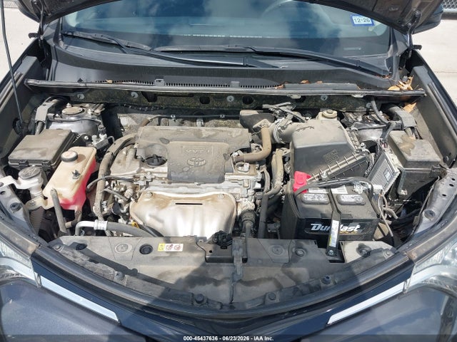 Auction sale of the 2018 Toyota Rav4 Le, vin: JTMZFREV5JJ211110, lot number: 45437636