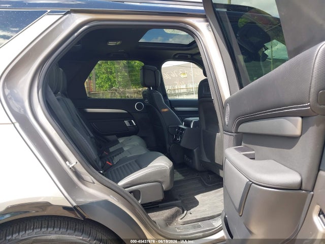 Land Rover Discovery P360 Dynamic Se 2025 SALRL4EU7S2505602 Image 8