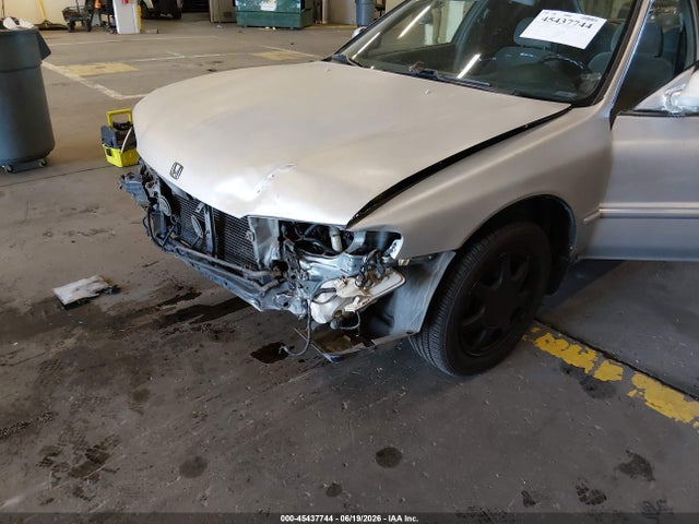 Продаж на аукціоні авто 1994 Honda Accord Ex, vin: JHMCD565XRC094691, номер лоту: 45437744