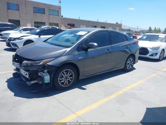 JTDKARFPXJ3089767 Toyota Prius Prime Premium