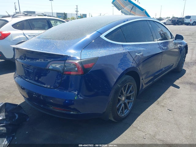 Продаж на аукціоні авто 2018 Tesla Model 3 Long Range/performance, vin: 5YJ3E1EB6JF136022, номер лоту: 45437822