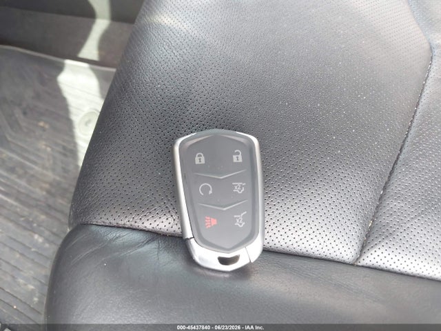 2018 Cadillac Escalade Premium Luxury მანქანა იყიდება აუქციონზე, vin: 1GYS3CKJ0JR144551, აუქციონის ნომერი: 45437840