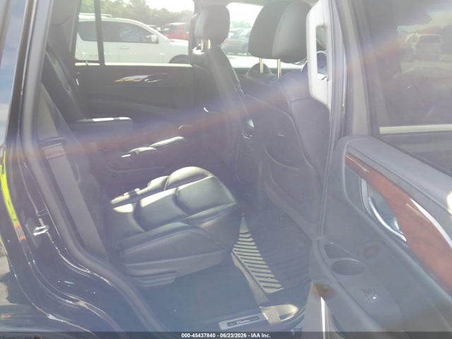 2018 Cadillac Escalade Premium Luxury მანქანა იყიდება აუქციონზე, vin: 1GYS3CKJ0JR144551, აუქციონის ნომერი: 45437840