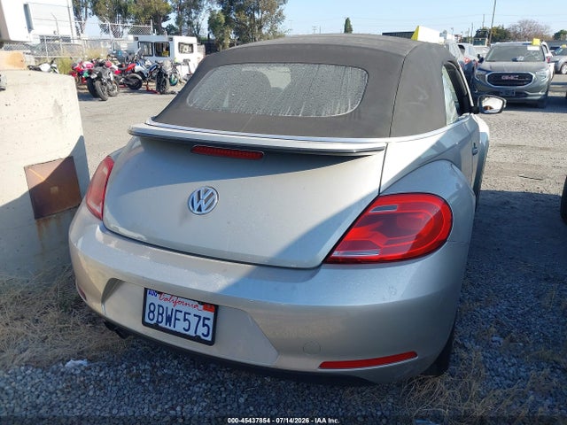 3VW517AT5FM809596 Volkswagen Beetle 1.8t Classic