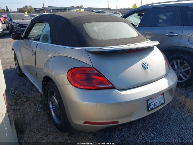 3VW517AT5FM809596 Volkswagen Beetle 1.8t Classic