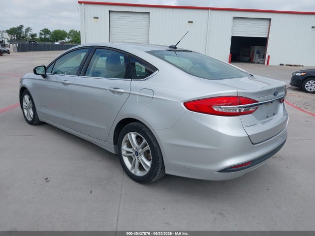 3FA6P0UU9JR100608 Ford Fusion Hybrid S