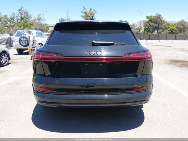 Audi E-tron Premium Plus 2019 WA1VAAGE7KB021651 Image 16