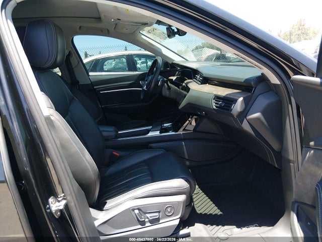 Audi E-tron Premium Plus 2019 WA1VAAGE7KB021651 Image 5