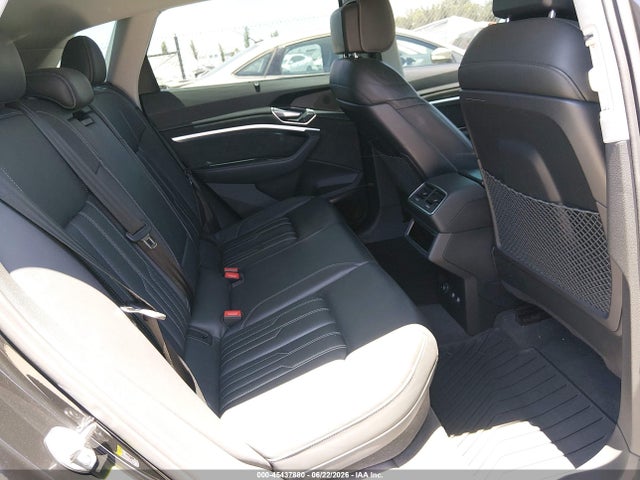 Audi E-tron Premium Plus 2019 WA1VAAGE7KB021651 Image 8