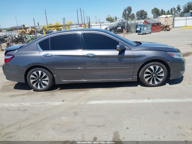 JHMCR6F71HC001984 Honda Accord Hybrid Touring