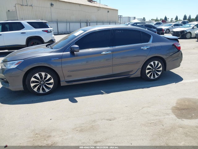 JHMCR6F71HC001984 Honda Accord Hybrid Touring
