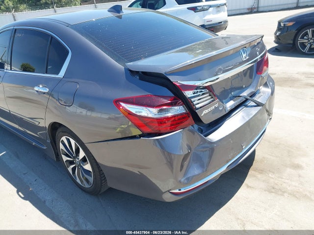JHMCR6F71HC001984 Honda Accord Hybrid Touring