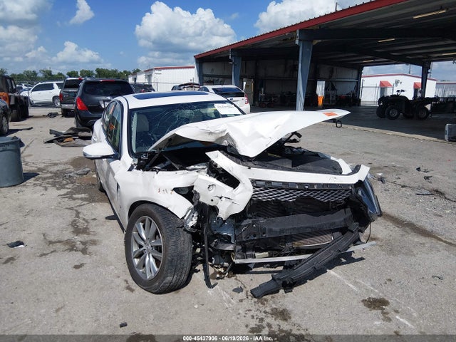 Продажа на аукционе авто 2014 Infiniti Q50 Premium, vin: JN1BV7AP4EM672791, номер лота: 45437906