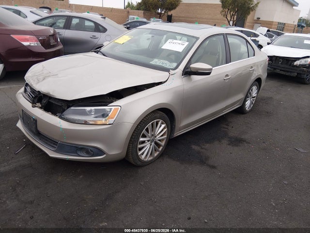 3VWL17AJ8EM227805 Volkswagen Jetta 1.8t Sel