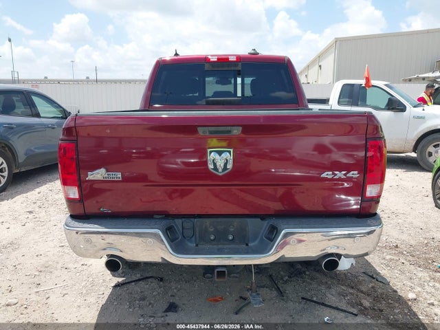 45437944 :رقم المزاد ، 1C6RR7LT0HS531699 vin ، 2017 Ram 1500 Big Horn  4x4 5'7 Box مزاد بيع