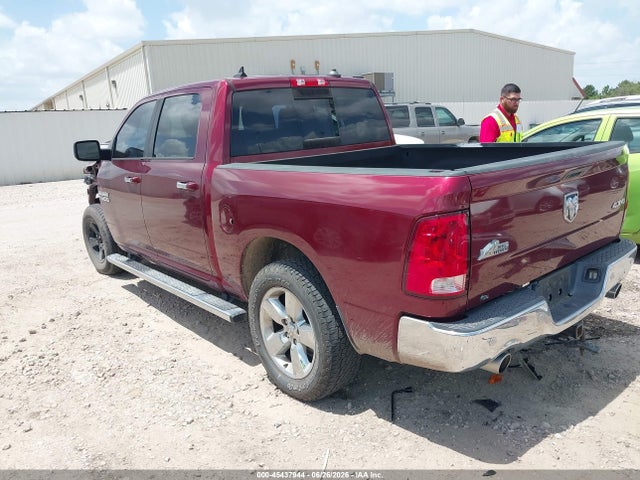 45437944 :رقم المزاد ، 1C6RR7LT0HS531699 vin ، 2017 Ram 1500 Big Horn  4x4 5'7 Box مزاد بيع