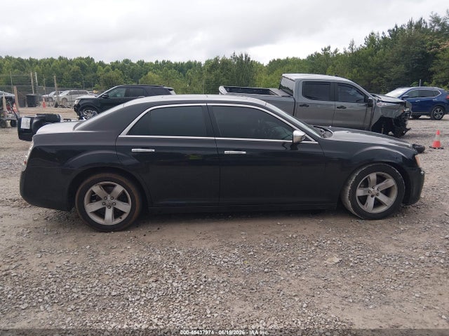 Продаж на аукціоні авто 2013 Chrysler 300c John Varvatos Luxury Edition, vin: 2C3CCADT5DH703551, номер лоту: 45437974