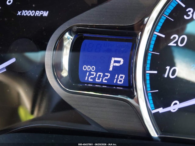 45437981 :رقم المزاد ، 5TDYK3DC6DS372979 vin ، 2013 Toyota Sienna Limited V6 7 Passenger مزاد بيع