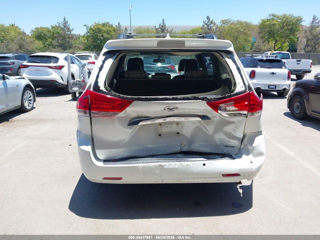 Auction sale of the 2013 Toyota Sienna Limited V6 7 Passenger, vin: 5TDYK3DC6DS372979, lot number: 45437981