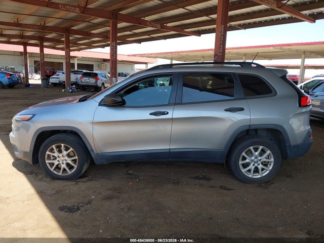 1C4PJLAS1GW208165 Jeep Cherokee Sport