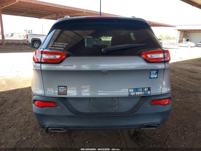 1C4PJLAS1GW208165 Jeep Cherokee Sport