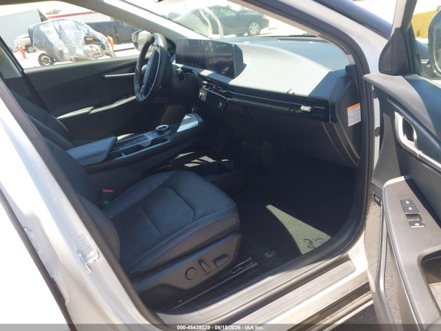 KNDC3DLC6N5076138 KIA Ev6 Wind